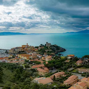  Appartamento A Talamone: A Pochi Passi Dal Centro E Dal Mare Italia