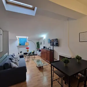 https://salmini-porta-romana-apartment.it-lombardy.com