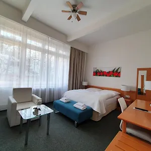 Casa de hóspedes Jana - Domov Mládeže