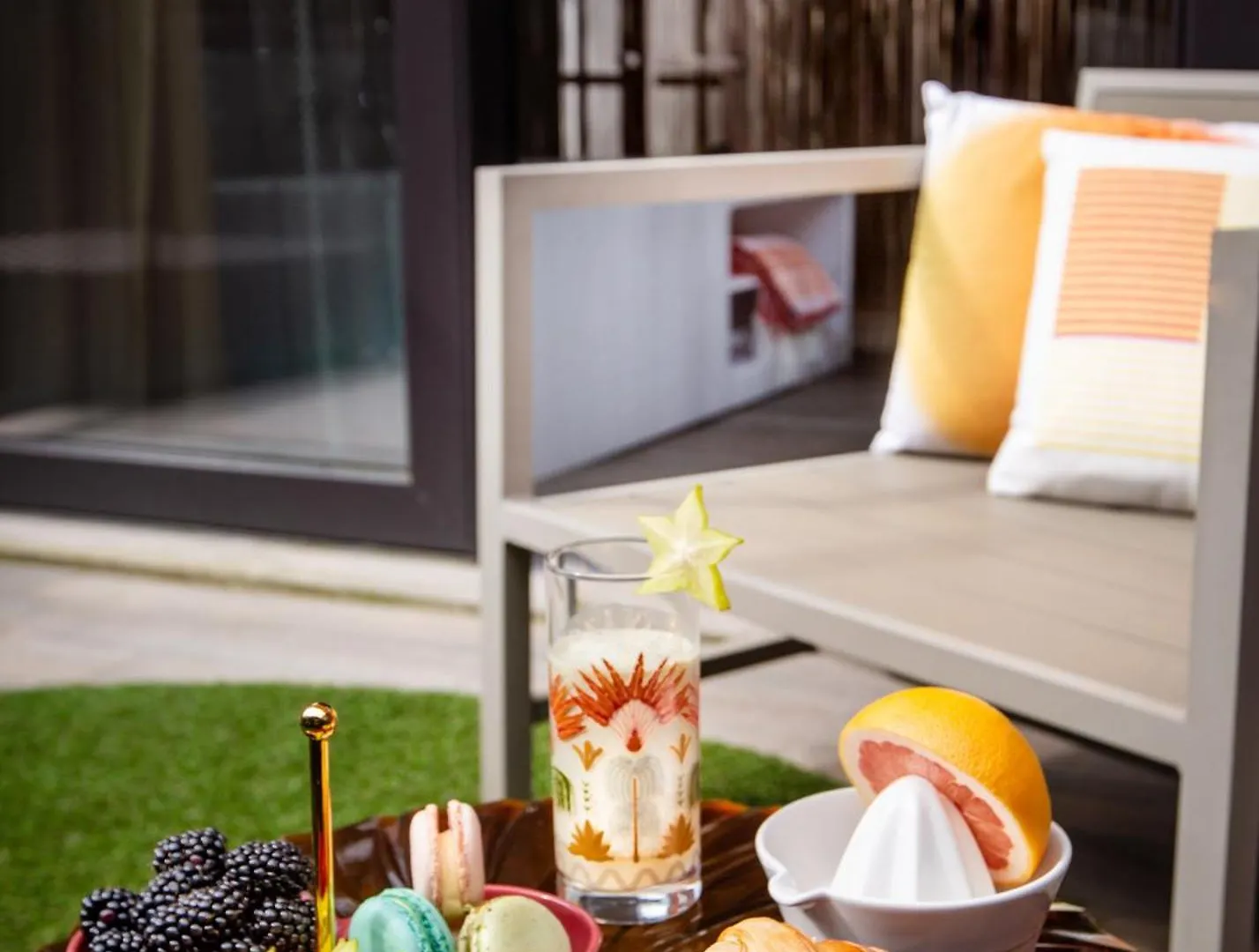 ****  Milan Suite Hotel Italy