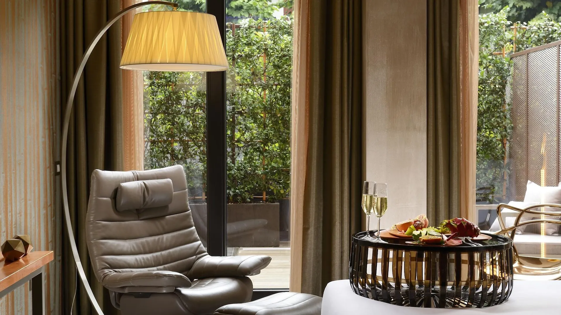 Milan Suite Hotel
