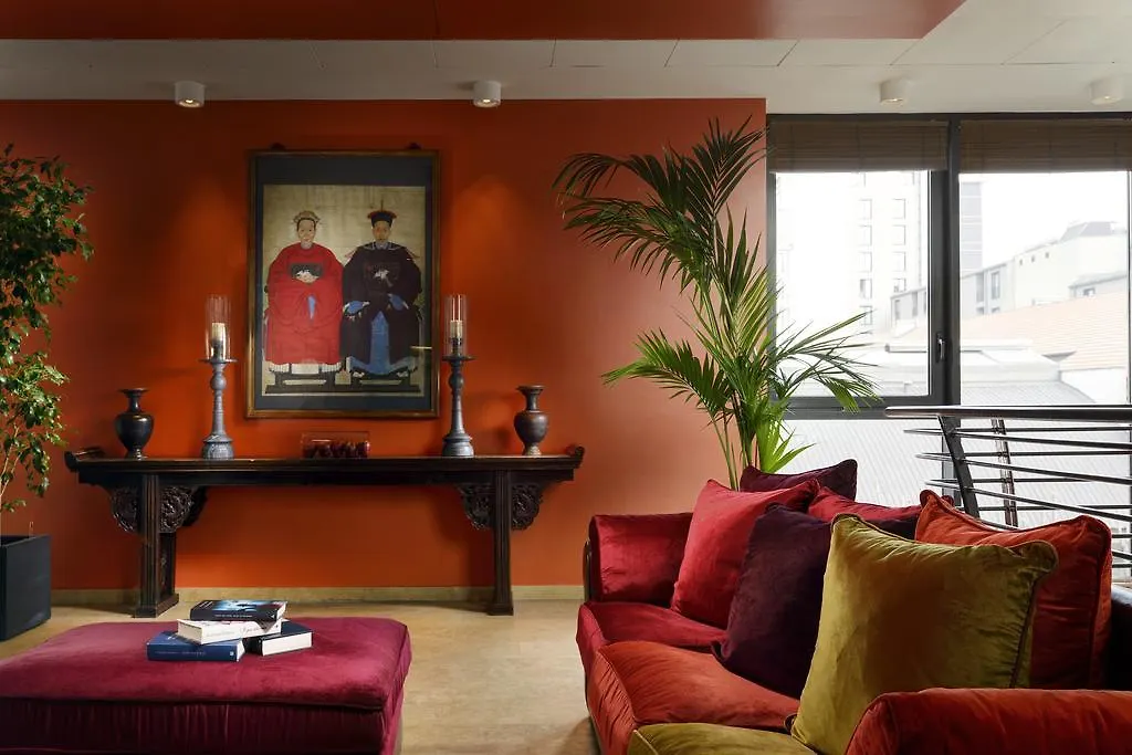 Milan Suite Hotel 4*,
